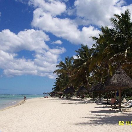 Lovely Apartment In Flic En Flac, Close To The Beach And All Amenities. Eksteriør billede