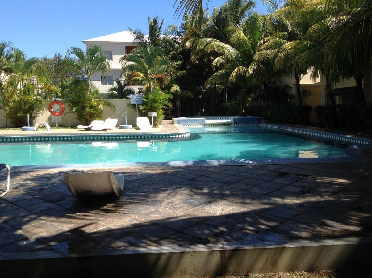 Lovely Apartment In Flic En Flac, Close To The Beach And All Amenities. Eksteriør billede
